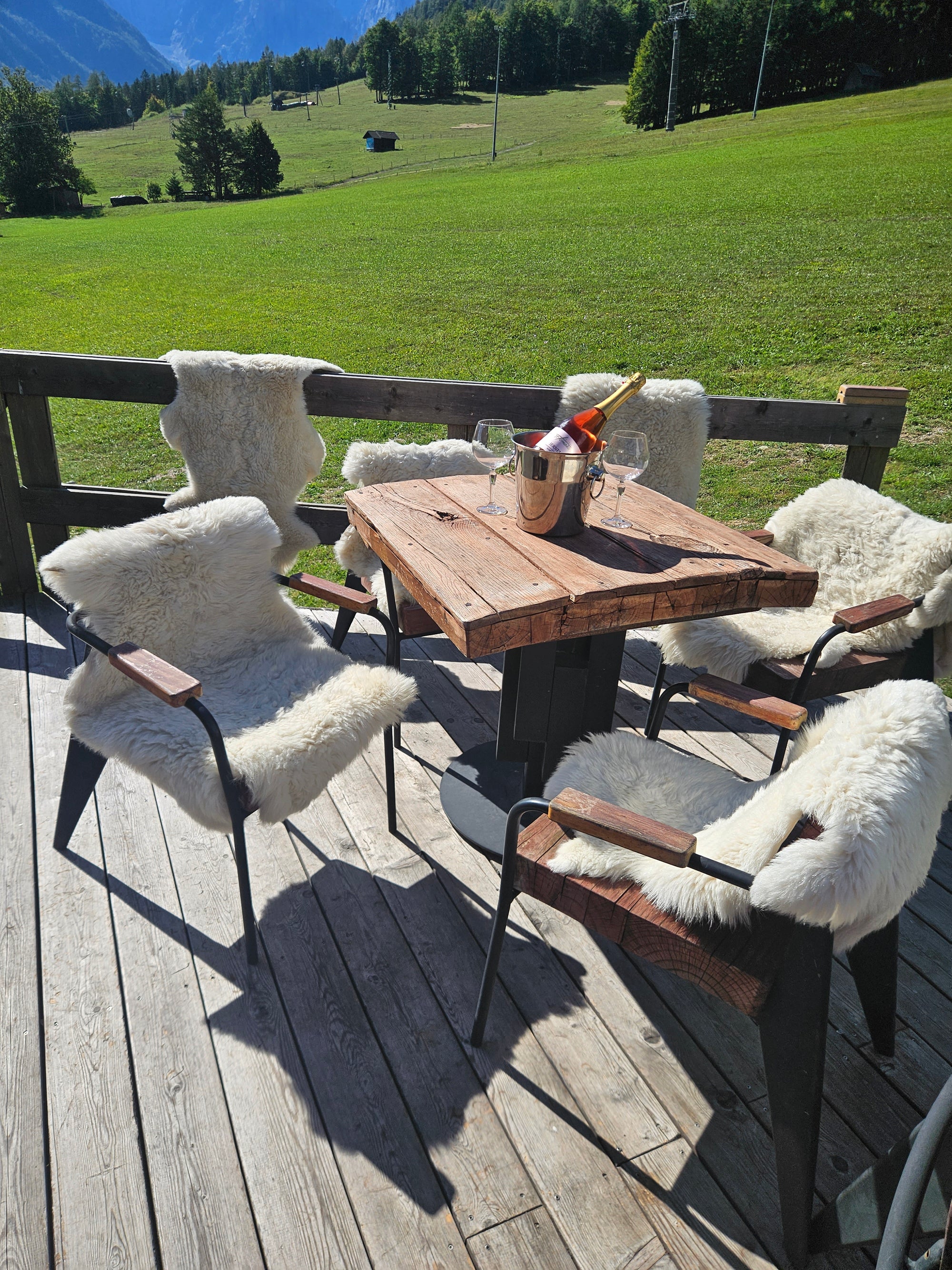 Naravna ovčja koža (cca 60x 110-120 cm)